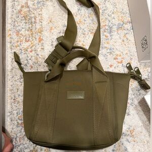 Danger Dover Landon Caryall extra small (moss color)